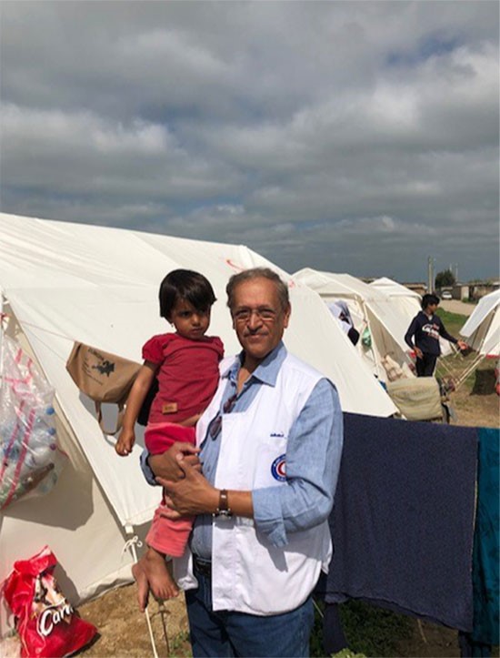 الكويت توزع المساعدات على متضرري السيول في "كلستان" الإيرانية