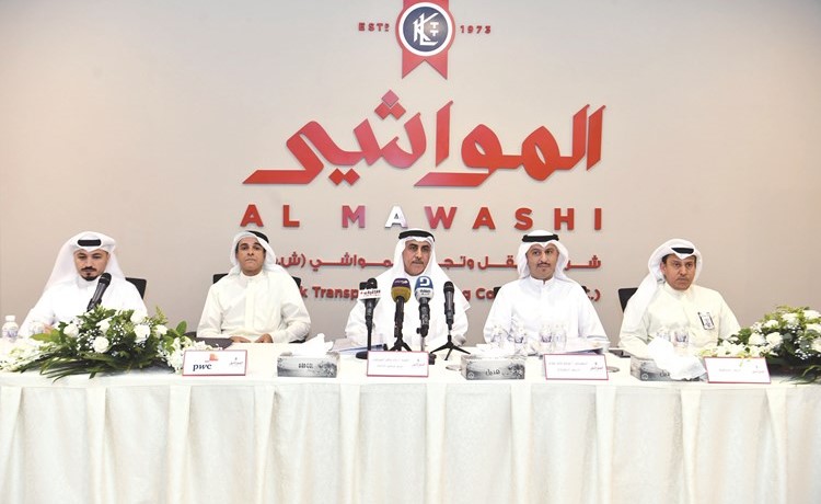 بدر السبيعي وم.أسامة بودي خلال عمومية شركة المواشي	 (قاسم باشا)﻿