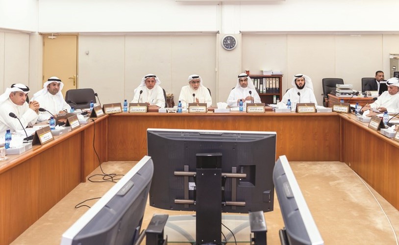 لجنة الميزانيات والحساب الختامي﻿