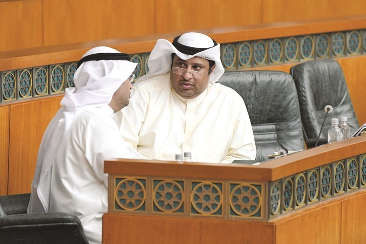 الحميدي السبيعي ود.نايف الحجرف﻿
