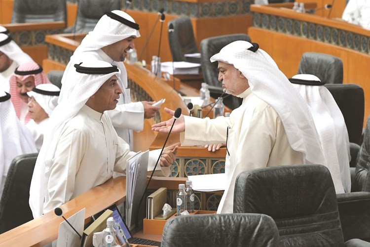 خليل الصالح ود.حامد العازمي﻿