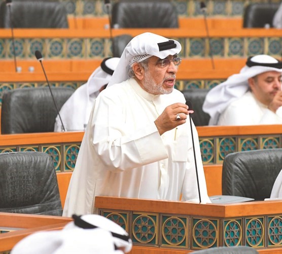 عدنان عبد الصمد﻿