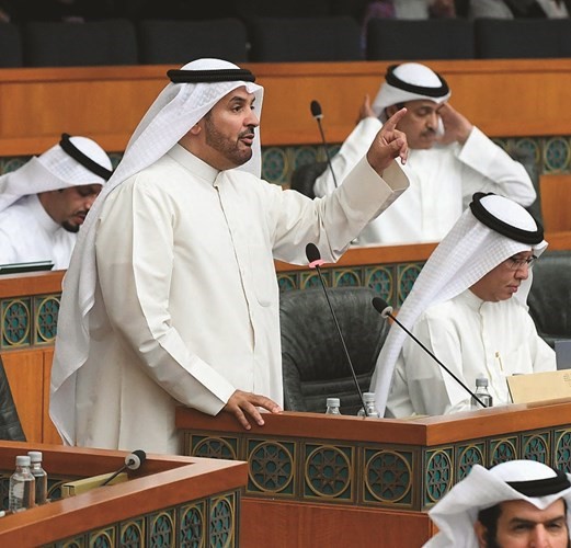 حمدان العازمي﻿