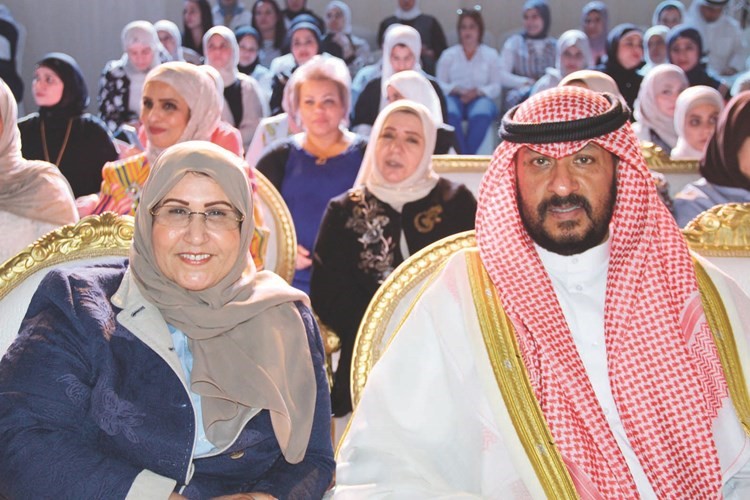 محافظ العاصمة الشيخ طلال الصباح ومدير عام منطقة العاصمة التعليمية بدرية الخالدي﻿