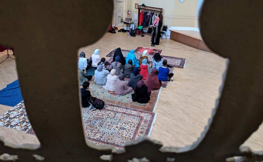 بالفيديو.. افتتاح أول مسجد للنساء في كندا