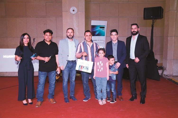 «X - سايت» تكشف النقاب عن سلسلة هواتف «Huawei P30» الجديدة
