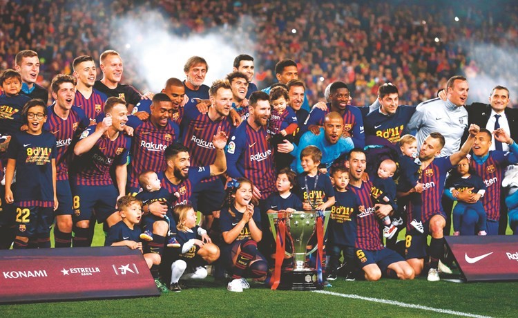 برشلونة يحرز لقب «الليغا» الـ 26 في تاريخه