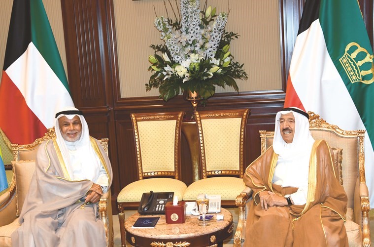 صاحب السمو الامير خلال استقباله رئيس المجلس الأعلى للقضاء﻿﻿ورئيس محكمة التمييز ورئيس المحكمة الدستورية المستشار يوسف المطاوعة	﻿