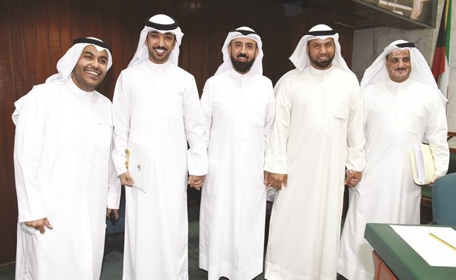 م.محمد الزعبي وم.عبدالسلام الرندي وم.عبدالله عمادي وعبدالله الرومي وعبدالعزيز المعجل ﻿