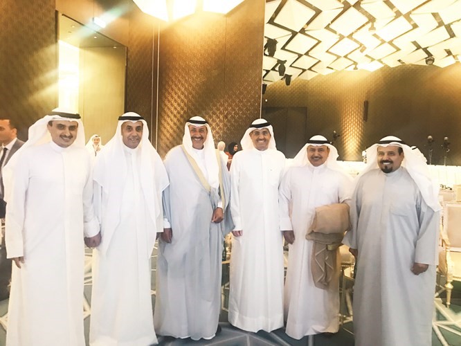 عبدالله المحيلبي وعبدالرحمن الحميدان وحسام الرومي وصلاح العسعوسي وم.أحمد المنفوحي والزميل بداح العنزي	(قاسم باشا)﻿