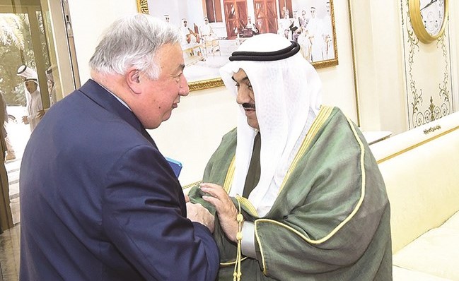 سمو الشيخ ناصر المحمد مرحبا برئيس مجلس الشيوخ الفرنسي جيرارد فيليب رينيه ﻿