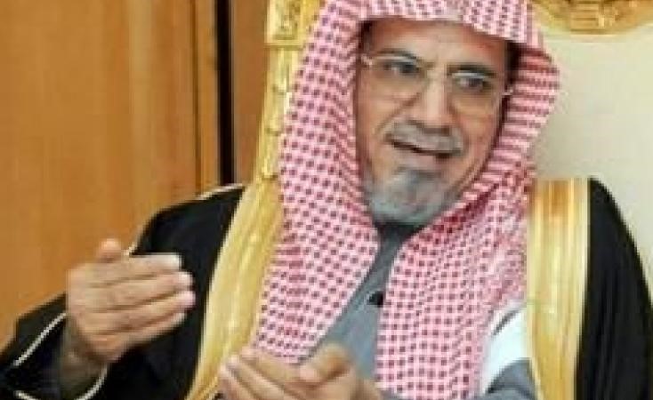 شاب يتهم زوجة أبيه بالخيانة.. والشيخ "بن حميد" يوجه له نصيحة (مقطع صوتي)