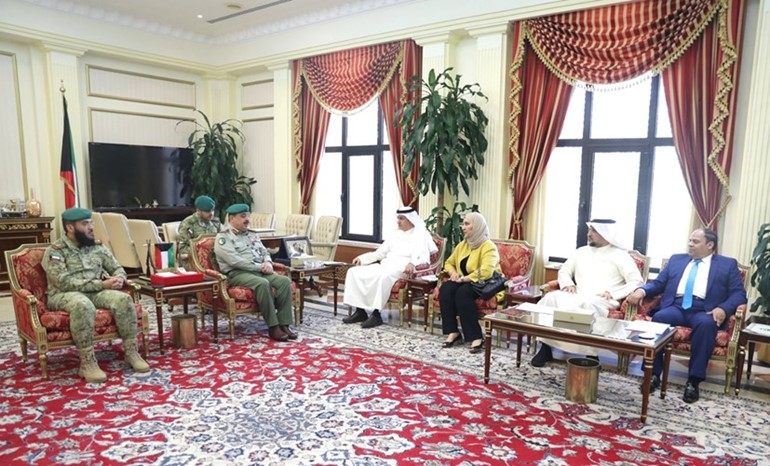 الحرس الوطني يكرم الداعمين لمشروع «واعي» وعدداً من قطاعات وزارة الإعلام