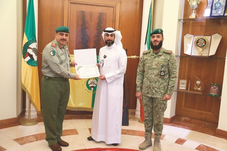 الحرس الوطني يكرم الداعمين لمشروع «واعي» وعدداً من قطاعات وزارة الإعلام