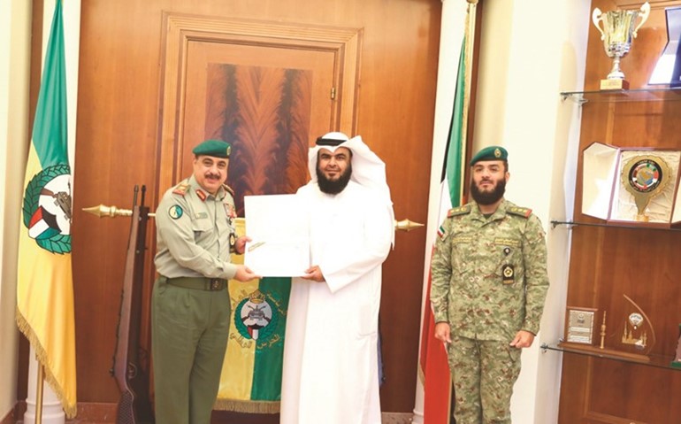 الحرس الوطني يكرم الداعمين لمشروع «واعي» وعدداً من قطاعات وزارة الإعلام
