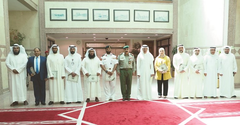الحرس الوطني يكرم الداعمين لمشروع «واعي» وعدداً من قطاعات وزارة الإعلام