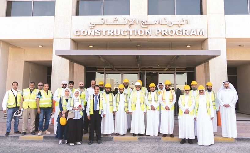 كلية الشريعة والدراسات الإسلامية بجامعة الكويت نظمت زيارة لمدينة صباح السالم الجامعية بالشدادية
