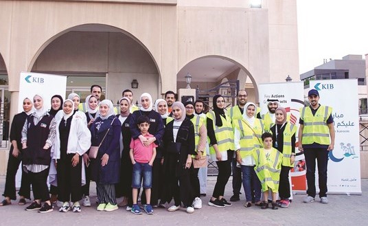 لقطة تذكارية للمتطوعين والمتطوعات﻿