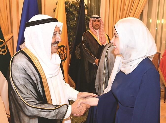 سمو الأمير يتلقى تهنئة د. جنان بوشهري﻿