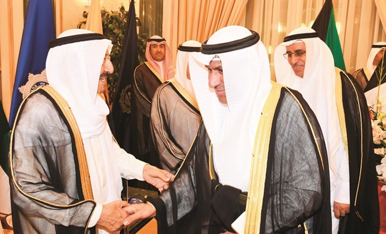 صاحب السمو الأمير الشيخ صباح الأحمد يتلقى تهنئة المستشار ضرار العسعوسي﻿
