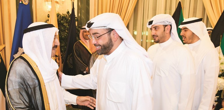 تهنئة لصاحب السمو الأمير الشيخ صباح الأحمد من رئيس التحرير الزميل يوسف خالد المرزوق ويبدو مرزوق خالد المرزوق وخالد فواز خالد المرزوق﻿