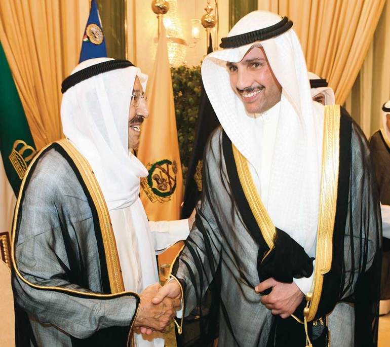  صاحب السمو الأمير الشيخ صباح الأحمد يتلقى تهنئة رئيس مجلس الأمة مرزوق الغانم