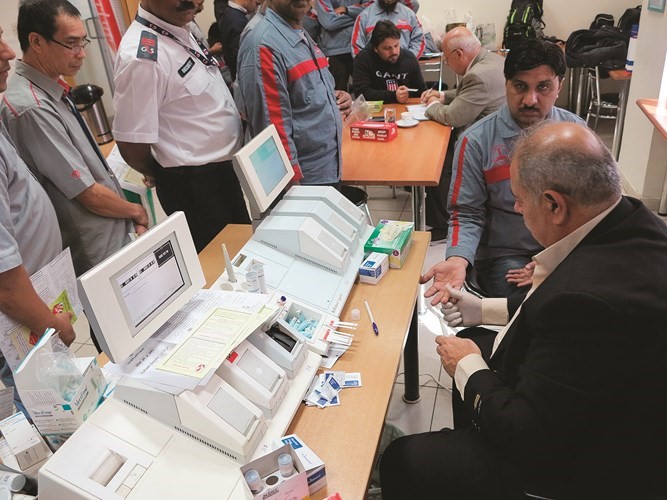 «الساير القابضة» نظمت حملات فحوصات طبية وتوعية بأمراض القلب