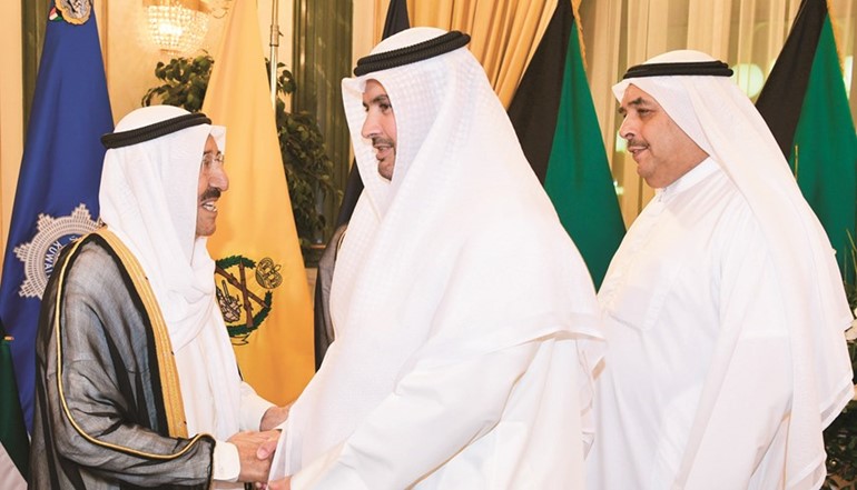 صاحب السمو يتلقى التهاني من حمدان العازمي وعبدالرحمن العنجري﻿