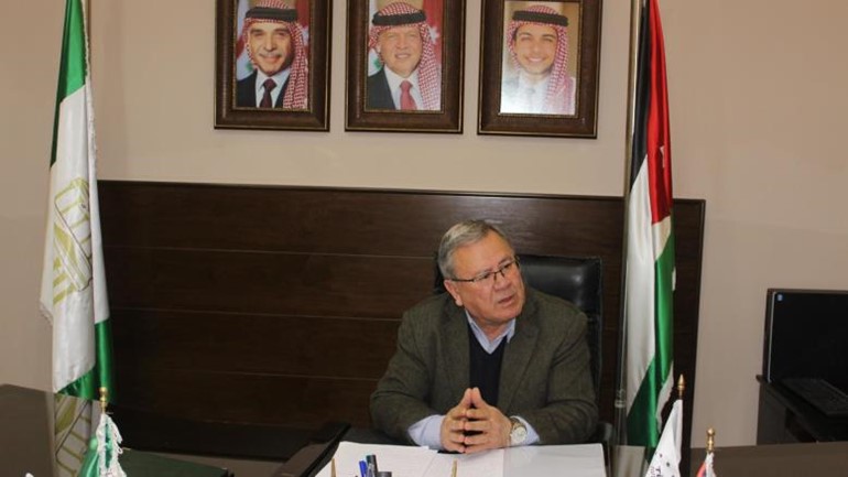رئيس جامعة البترا الدكتور مروان المولا: الجامعة تخصص 3% من إيراداتها السنوية للبحث العلمي (الجزيرة)