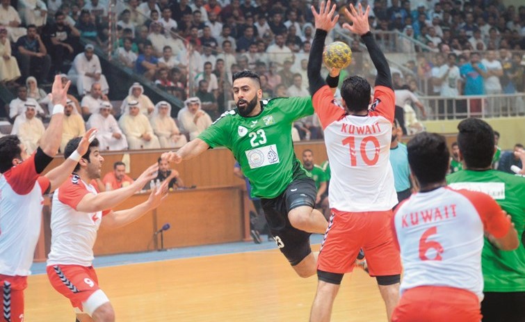 «يد» العربي يفاوض مدرباً أوروبياً