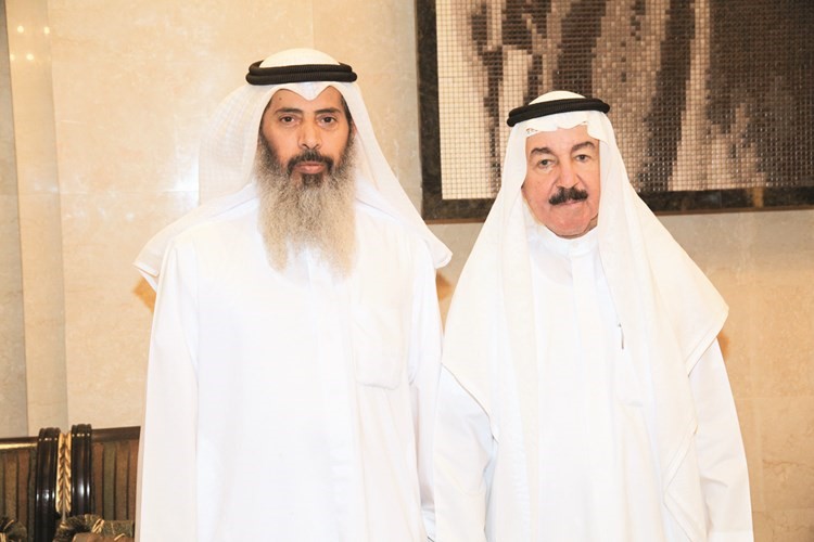 نايف المرداس مهنئا﻿