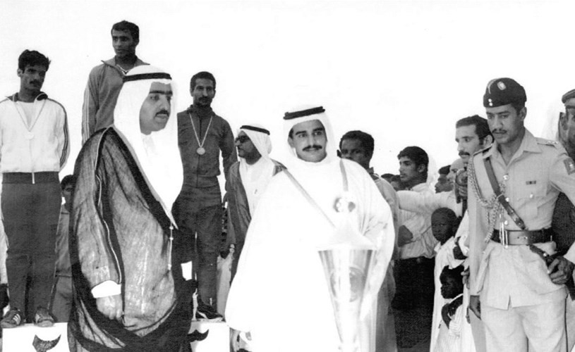 المسعود أول من حمل كأس الخليج