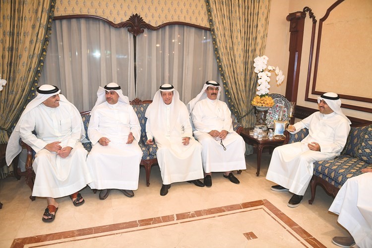أنور بوخمسين في حديث مع محمد المطير﻿