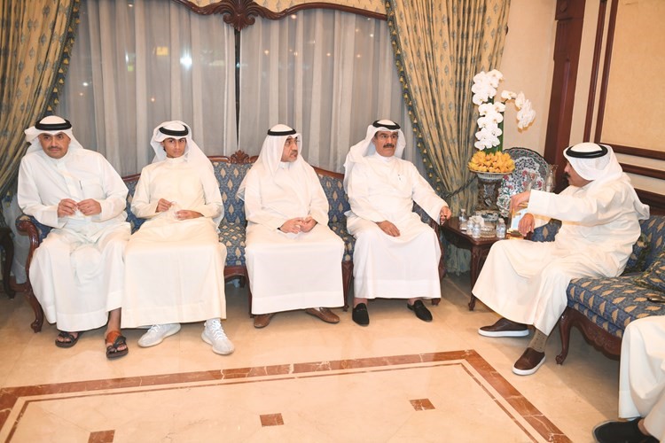 جانب من الحضور في ديوان المطير﻿