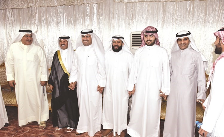 ثامر السويط يبارك لعبدالله فهاد بالشهر الفضيل	(محمد هنداوي)﻿