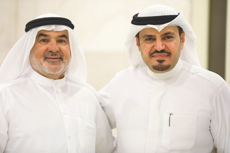 عاشور مستقبلا هشام الصالح﻿