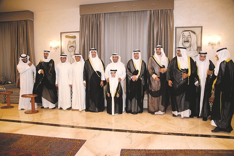 الشيخ محمد العبدالله ود.نايف الحجرف يهنئان﻿