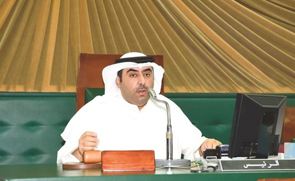 أسامة العتيبي مترئسا الجلسة ﻿