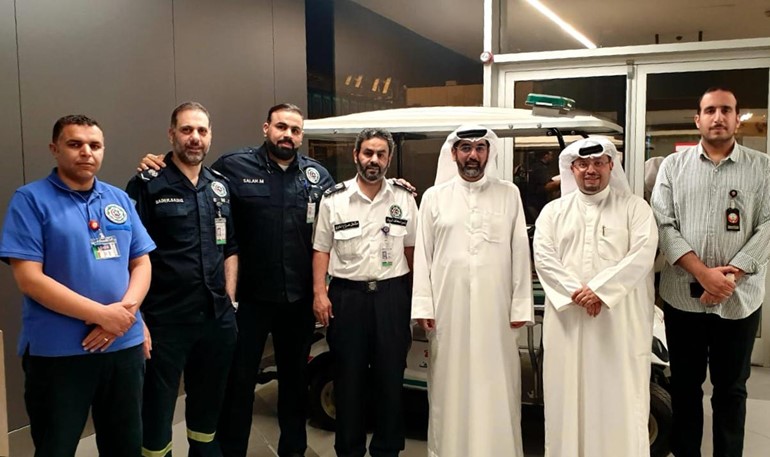 الوكيل الرفاعي والجلاهمة يتفقدان الخدمات الصحية بالمطار