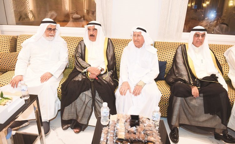 الشيخ فيصل السعود مهنئا بالشهر الفضيل ﻿
