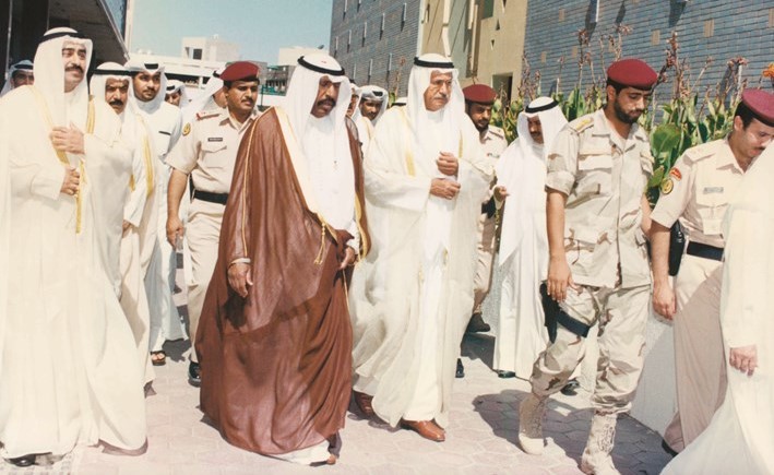  جوله من جولاته سموه الداخلية للاطلاع على مجريات الأمور﻿