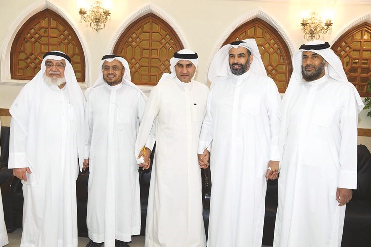 عبدالعزيز الشايجي مباركا﻿