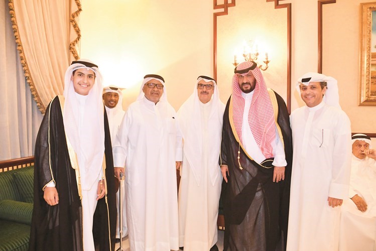 الشيخ طلال الخالد مهنئا ﻿