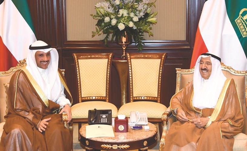 صاحب السمو الامير الشيخ صباح الاحمد مستقبلا رئيس مجلس الأمة مرزوق الغانم ﻿