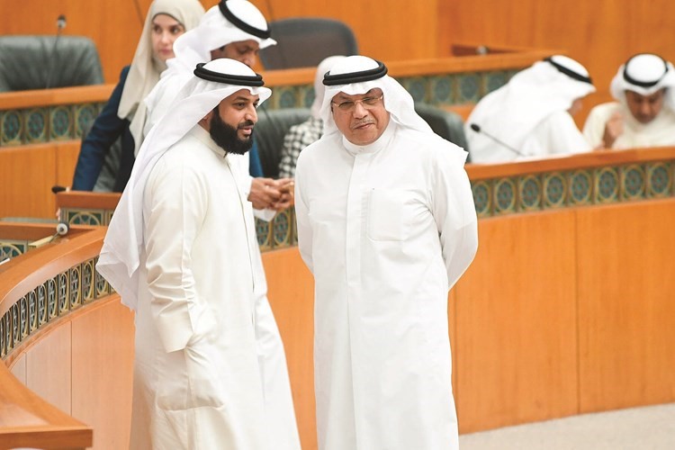 الشيخ خالد الجراح وعبدالله فهاد﻿