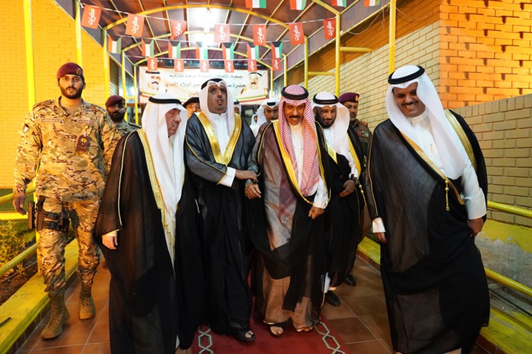 سمو ولي العهد يزور جمعية المكفوفين الكويتية