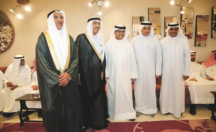 النائب عبدالله الكندري مهنئا ﻿