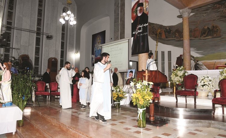 جانب من الطقوس خلال مراحل القداس ﻿
