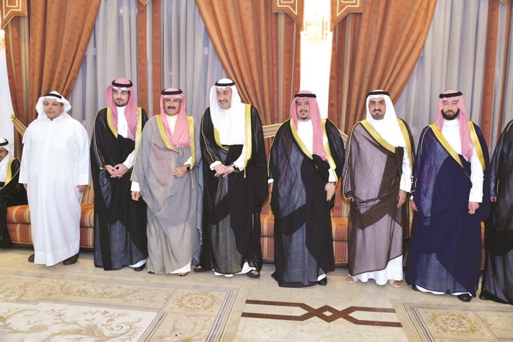 الشيخ مبارك الدعيج مباركا﻿