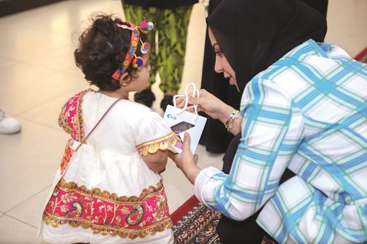 «KIB» يتفقد أحوال المسنين والأيتام خلال رمضان